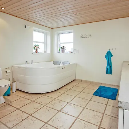 Two-bedroom In * Aabenraa